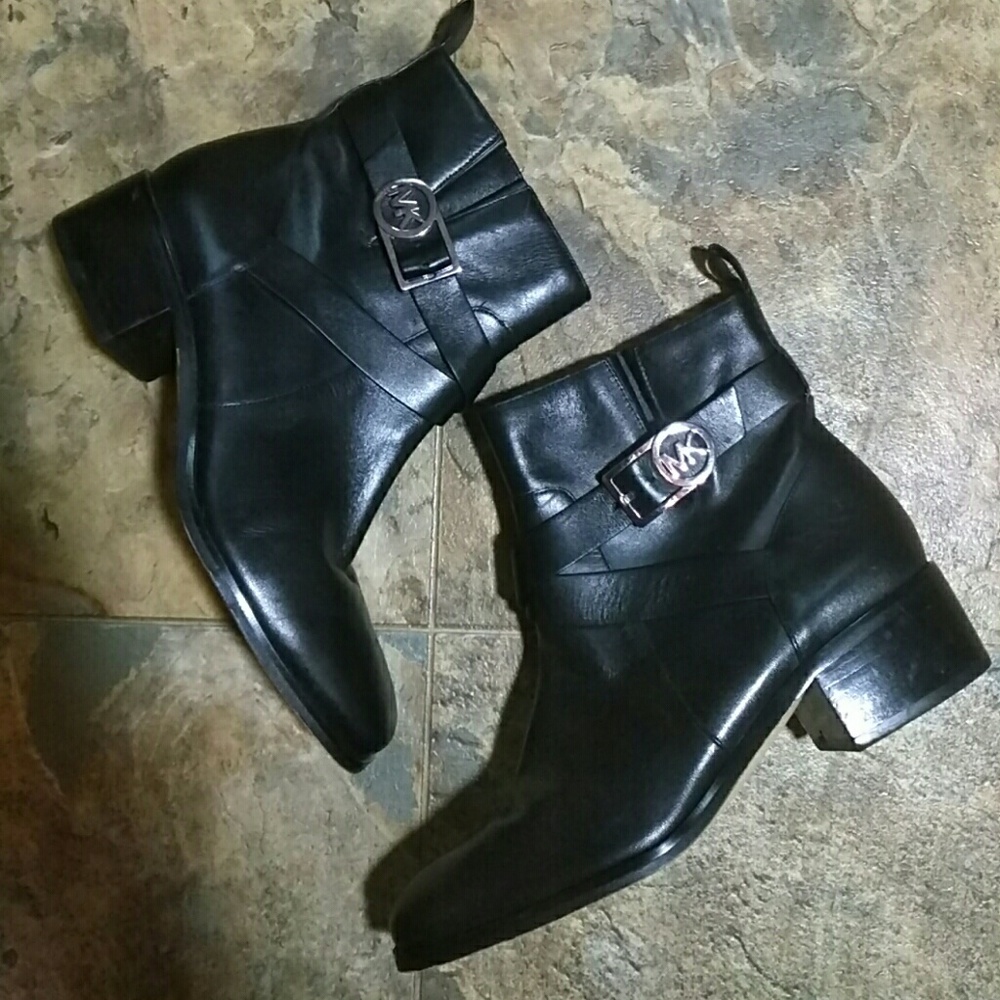 Michael Kors Leather Boots sz 8